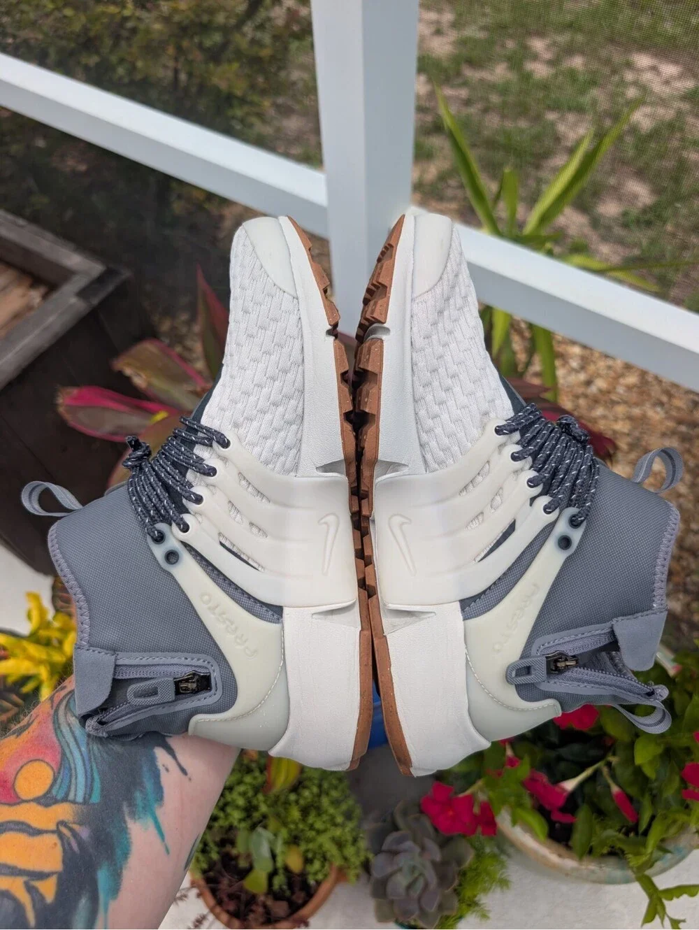 Nike Air Presto Mid Utility Women's Size 8 Light Bone Off White Silver Gorpcore